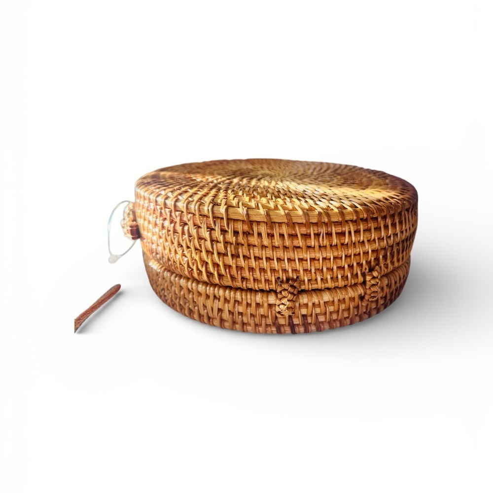Round Rattan Bali Bag Wicker Crossbody Purse Leather Strap Tropical Lined Boho - Picture 5 of 5